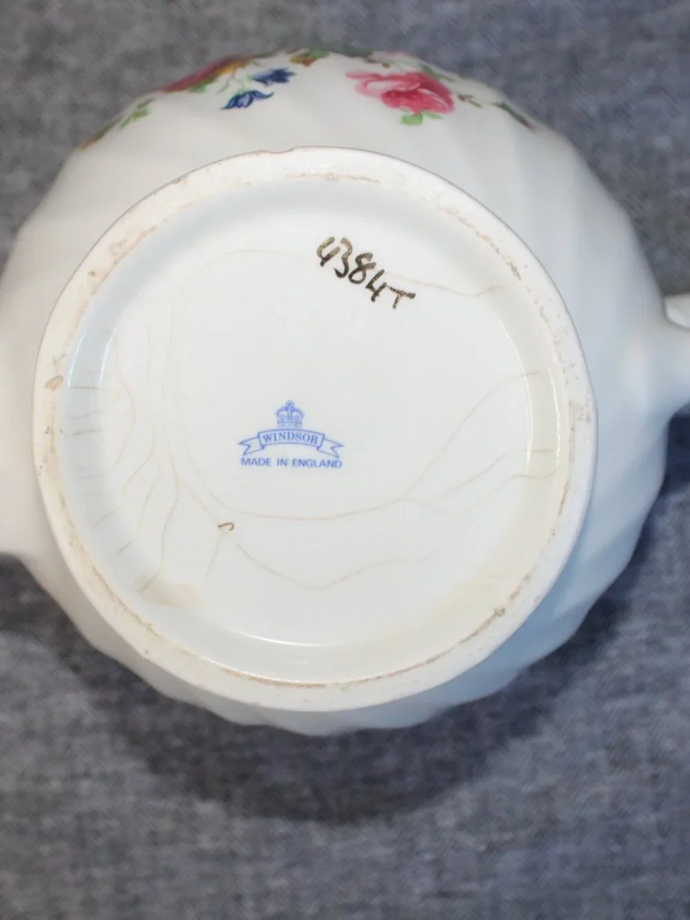 Vtg/MCM Sadler 'Windsor' Floral Teapot w/ Lid